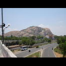 Der 320 Meter hohe, steile Felsen in Tirupparankundram